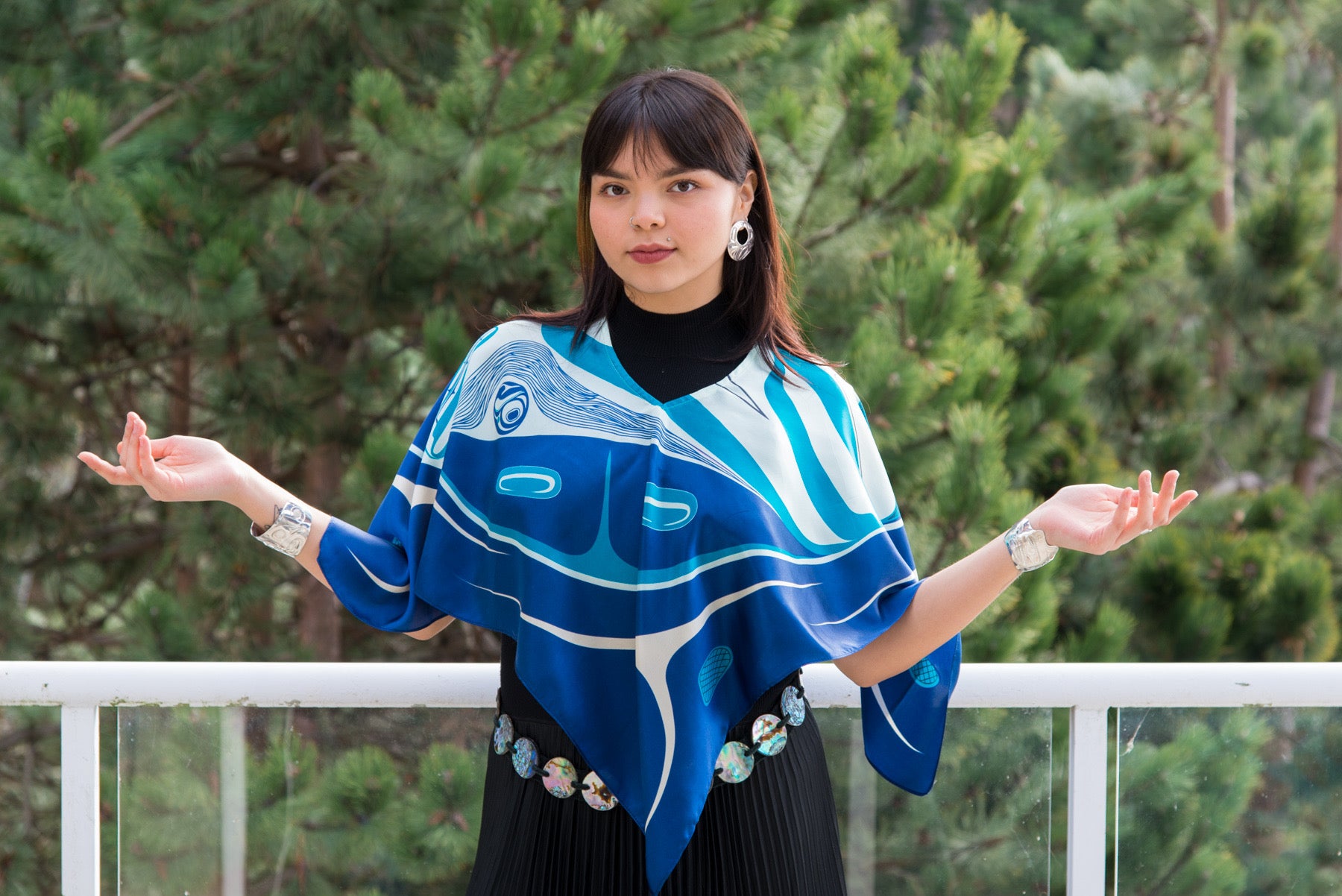 South East Wind Pullover Scarf Top