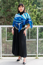 South East Wind Pullover Scarf Top
