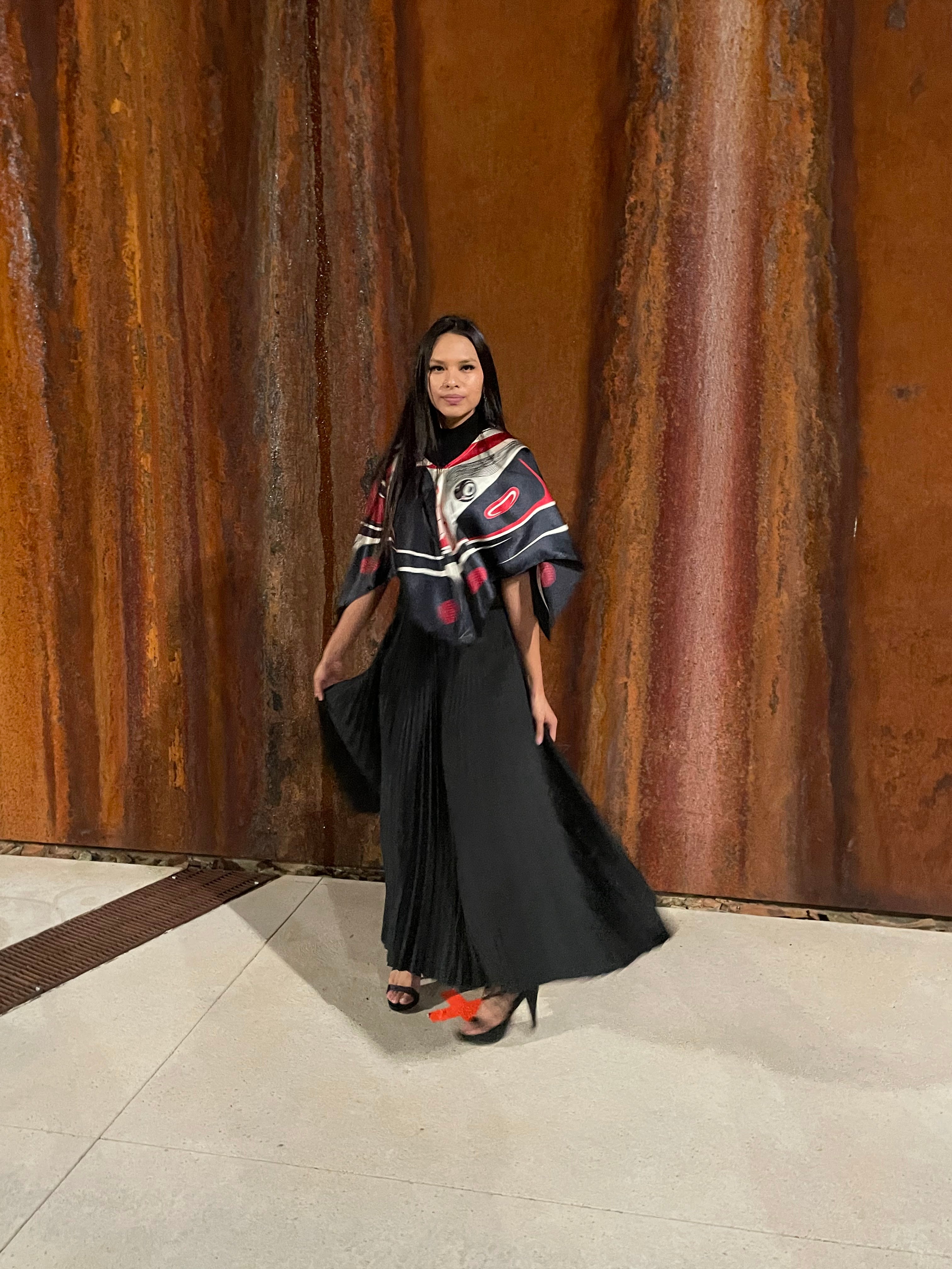 South East Wind Pullover Scarf Top