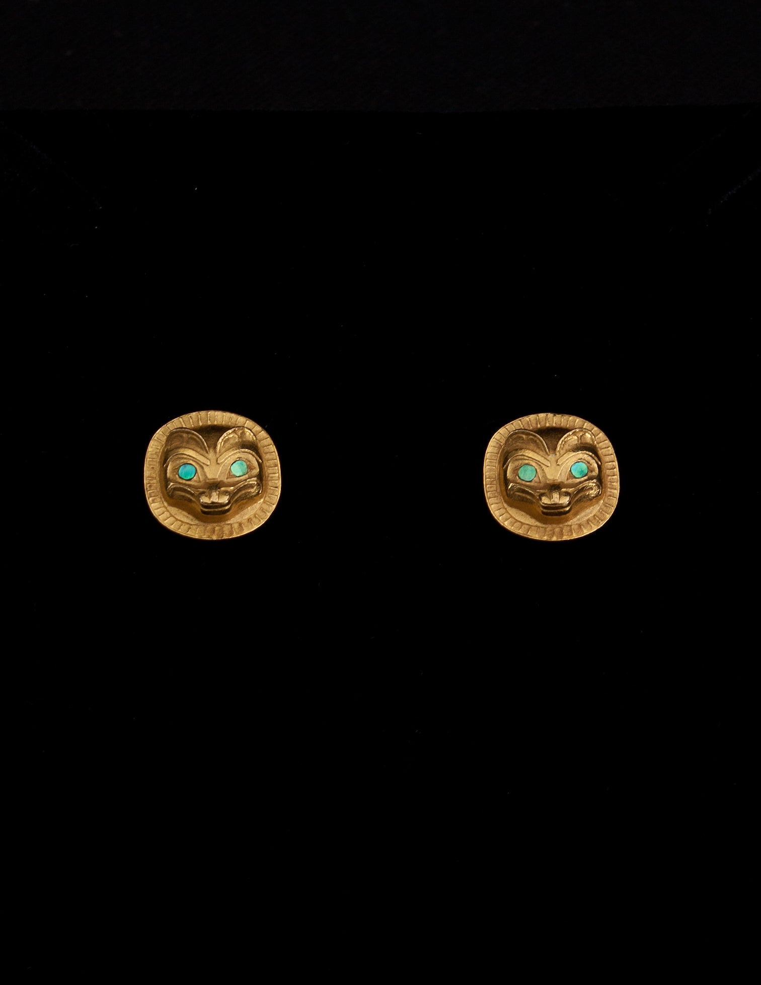 Wolf Earrings in 22 Gold
